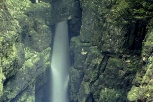 Weathercote Cave – Cave, 27 km from Kendal
