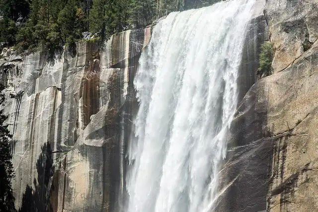 Vernal Fall – Waterfall