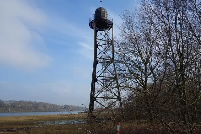Schwarzer Leuchtturm – Lighthouse, 6 km from Schwanewede