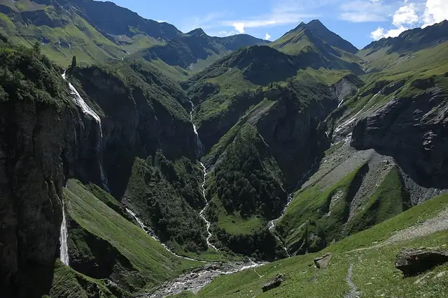 Batöni – Wasserfall, 18 km von Chur