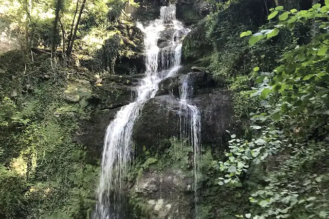 Giessbachfall – Wasserfall, 8 km von Horgen