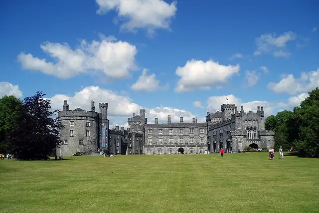 Kilkenny Castle – Castle, near Kilkenny