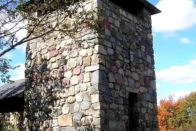 Eliot Tower – Viewpoint, 17 km from Boston