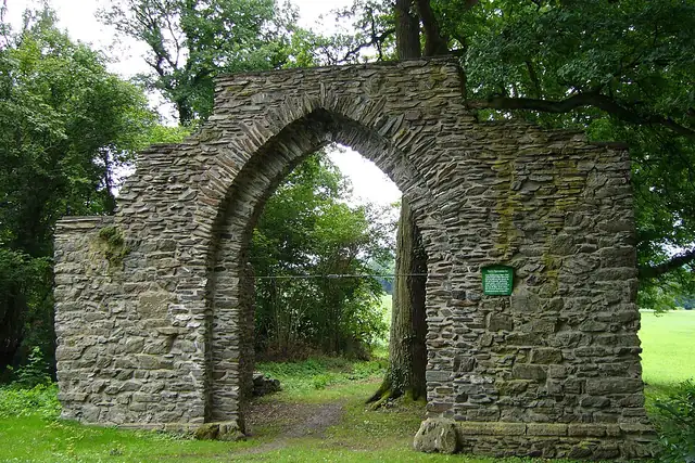 Ruine Kreuzkirche – Ruin, near Neuwied