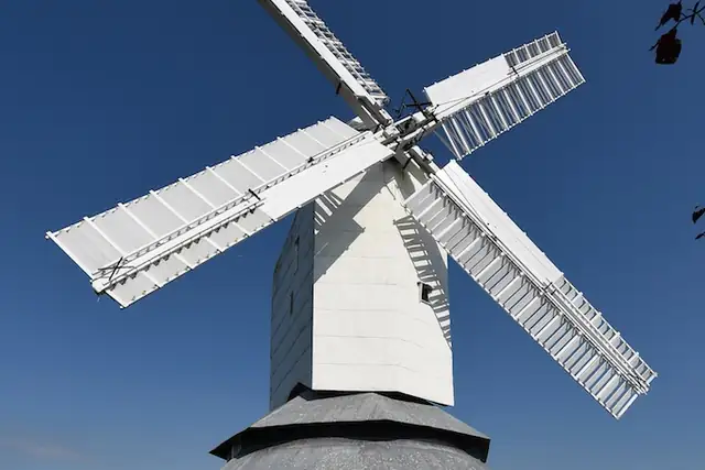 Windmill Hill Mill – Windmill, 6 km from Hailsham