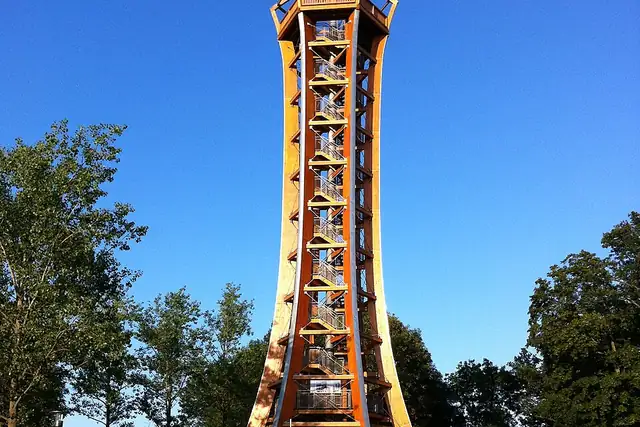 Saaleturm – Aussichtsturm, 21 km von Zeulenroda-Triebes