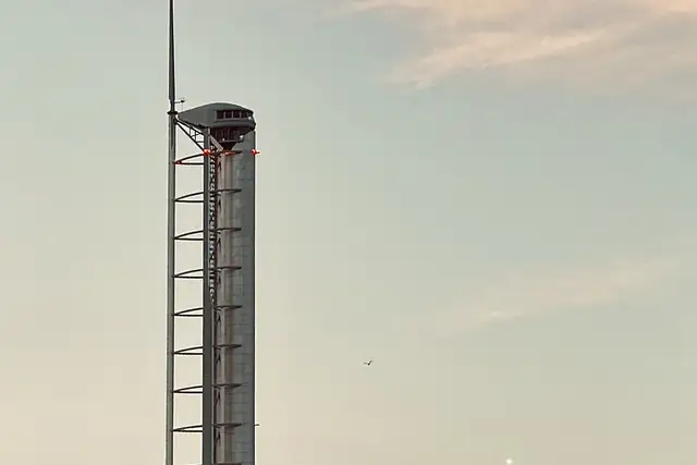 Glasgow Tower – Lookout tower, near Glasgow
