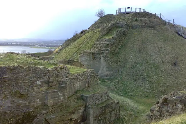 Sandal Castle – Ruin, 16 km from Leeds