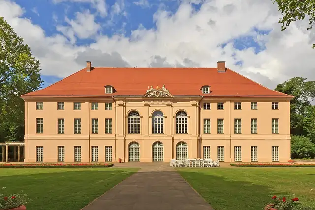 Schloss Schönhausen – Castle, 6 km from Berlin