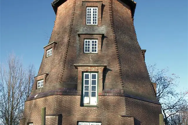 Deichmühle Haseldorf (Ruine) – Windmühle, 7 km von Uetersen