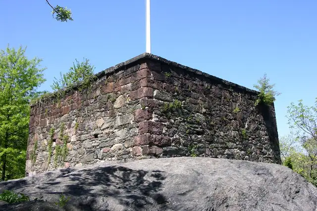 Blockhouse No. 1 – Fort, 10 km from New York City