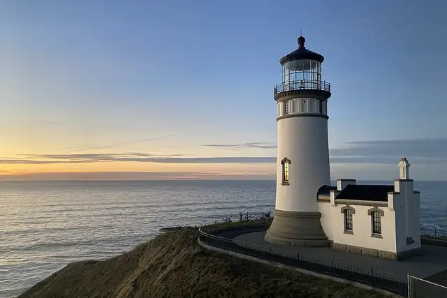 North Head Lighthouse – Lighthouse