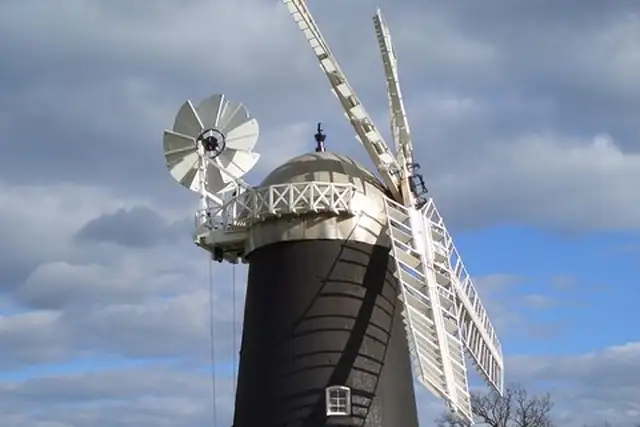 Pakenham Windmill – Windmill, 9 km from Bury St Edmunds