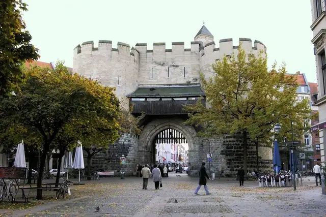 Eigelsteintorburg – Stadttor, bei Köln