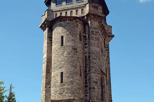 Auersbergturm – Aussichtsturm, 13 km von Schwarzenberg