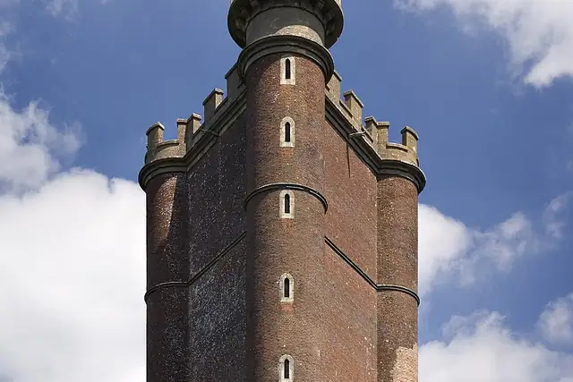 King Alfred's Tower – Aussichtsturm, 13 km von Frome